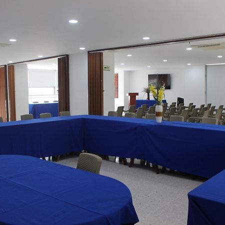 Hotel Berdez Neiva  Buitenkant foto