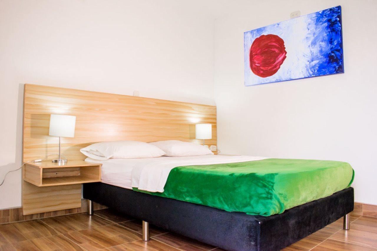 Hotel Berdez Neiva  Buitenkant foto
