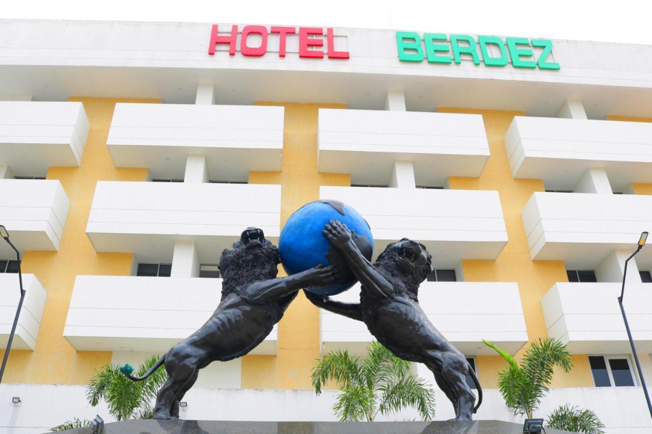 Hotel Berdez Neiva  Buitenkant foto