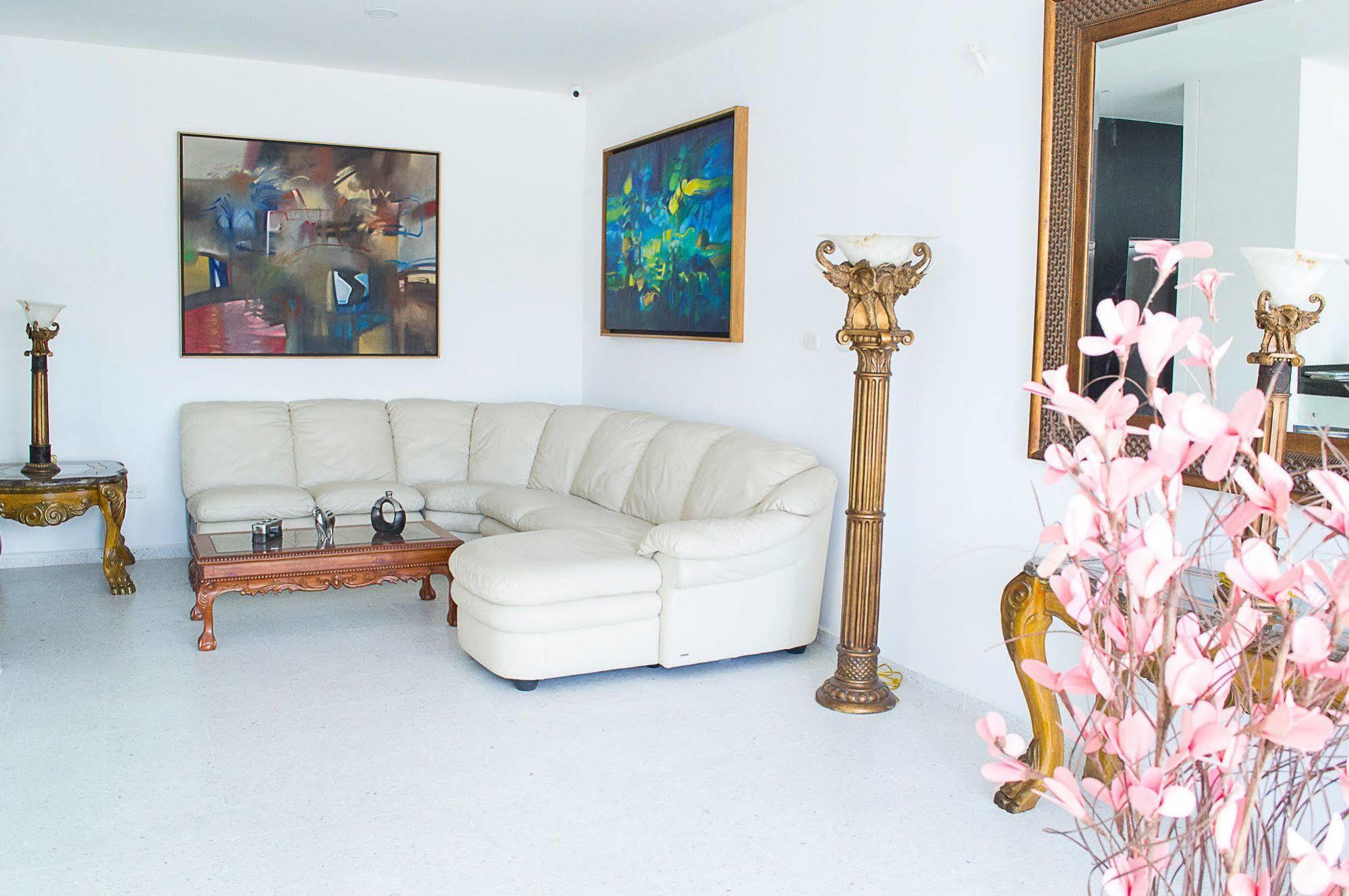 Hotel Berdez Neiva  Buitenkant foto