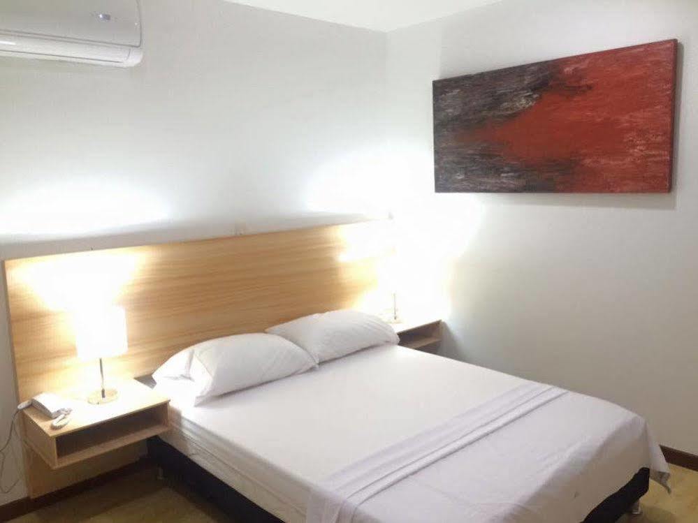 Hotel Berdez Neiva  Buitenkant foto